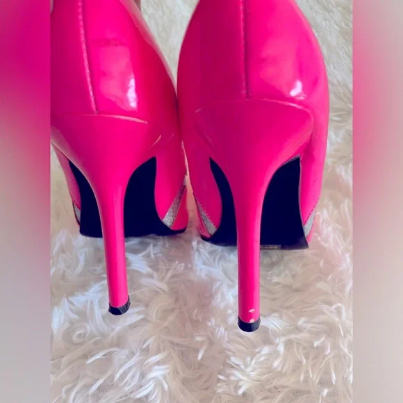 Ellie 80s/rocker heels, size 7 - Picture 3 of 14